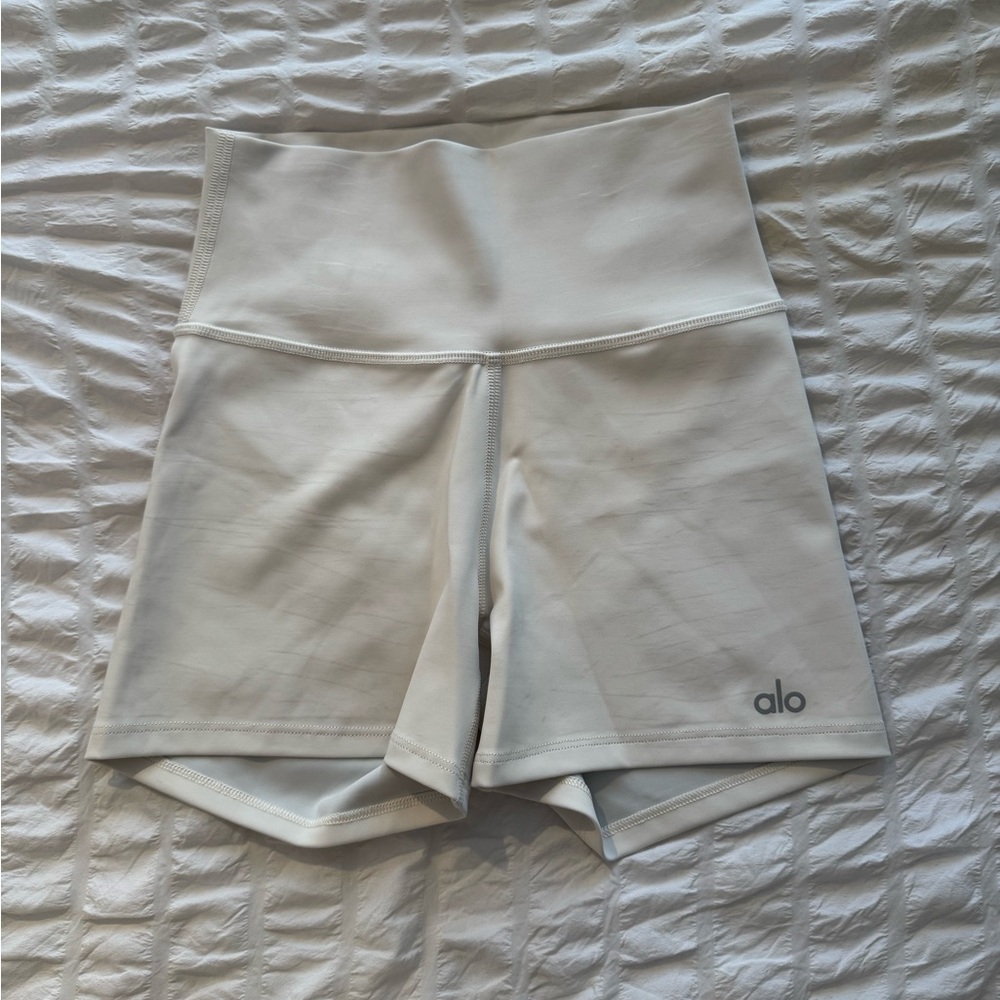 ALO Yoga Women's White High-Waist Shorts